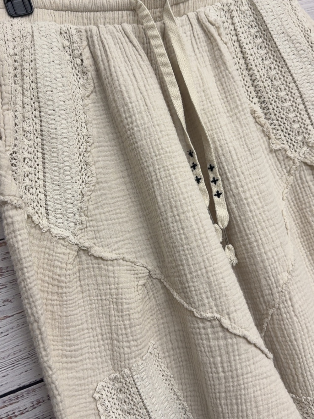 POL Crochet Patchwork Barrel Pants - Cream - Picture 4 of 7
